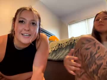 girl Boob Cam with tatted_and_bratted