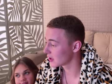 couple Boob Cam with kimkukcam