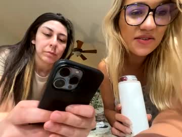 couple Boob Cam with blossomspiceinn