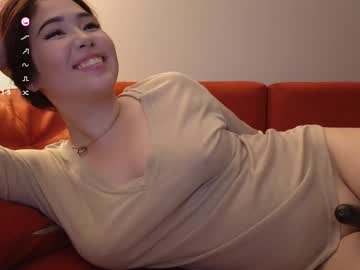 girl Boob Cam with ki_mi