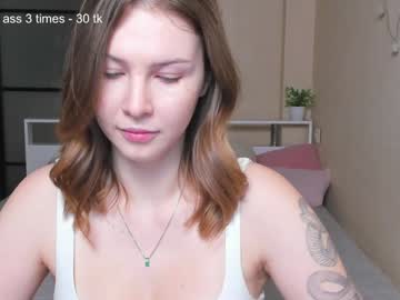 girl Boob Cam with tender_babe