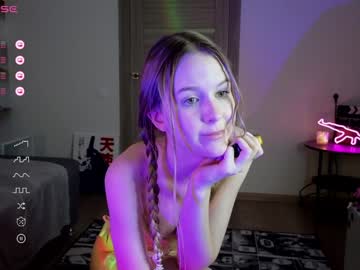 girl Boob Cam with mistidays