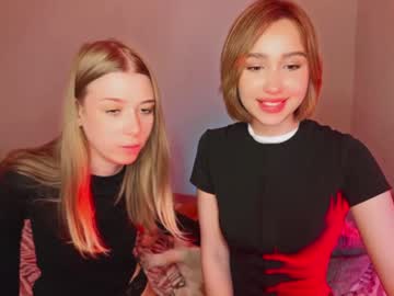 couple Boob Cam with cherrycherryladies