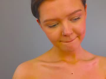 girl Boob Cam with itwasinstwilight