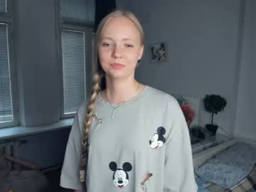 girl Boob Cam with rave_the_love