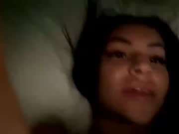 girl Boob Cam with pinkpussie11