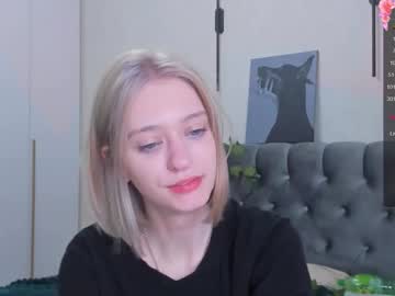 girl Boob Cam with cyberbunny_