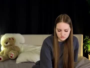girl Boob Cam with enchanting_ella