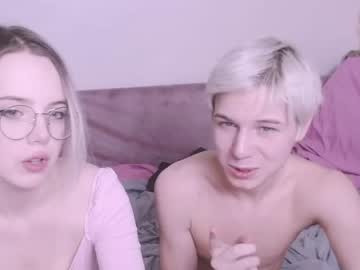couple Boob Cam with kitty_tip