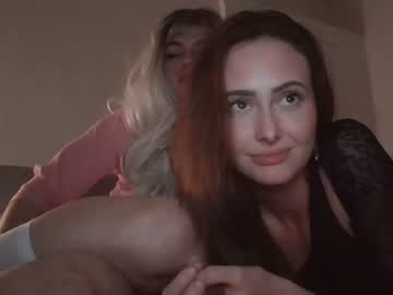 couple Boob Cam with charlotteandchloe18