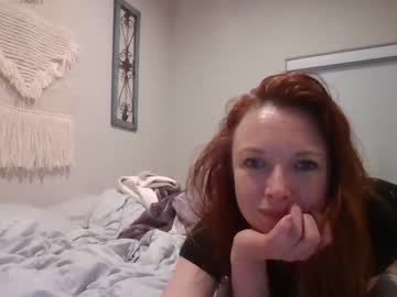 girl Boob Cam with delicate_ginger