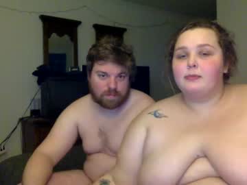 couple Boob Cam with asseatingslasher