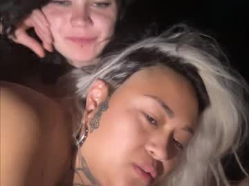 couple Boob Cam with scardillpickle