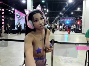 girl Boob Cam with wiccakitty