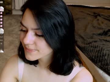 girl Boob Cam with dreaming_lola