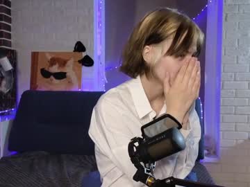 girl Boob Cam with lizbethbiglow