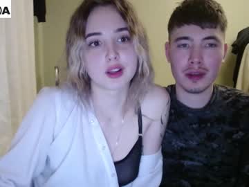 couple Boob Cam with bananass_friends