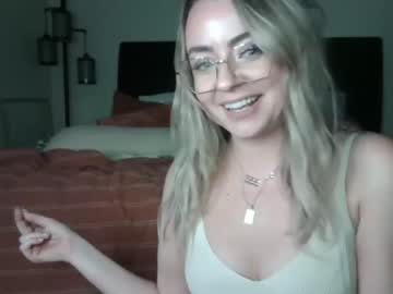 girl Boob Cam with 1delicate_angel