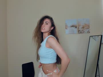 girl Boob Cam with sweetfilling