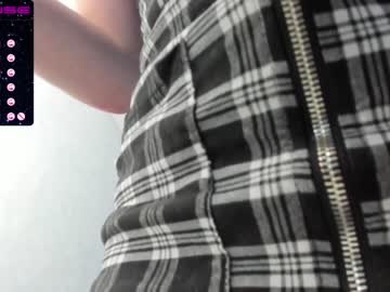 couple Boob Cam with prisoner_of_tits