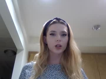 girl Boob Cam with allyoursss1212