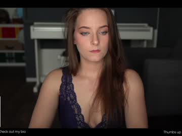 girl Boob Cam with hermionepotter1