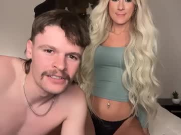 couple Boob Cam with billyunbuckled