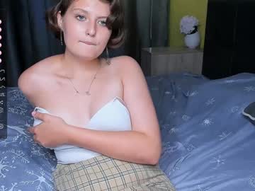 girl Boob Cam with merciacast