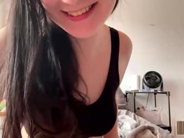 girl Boob Cam with redlavaababy