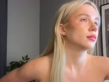girl Boob Cam with _scarletlove