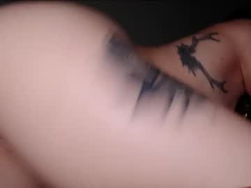 girl Boob Cam with malthevalleyqueen