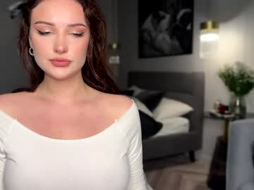 girl Boob Cam with whoreo_cookies