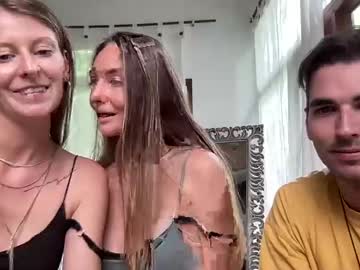 couple Boob Cam with lechee_love