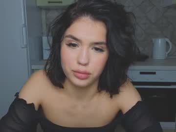 girl Boob Cam with mia__lunaa